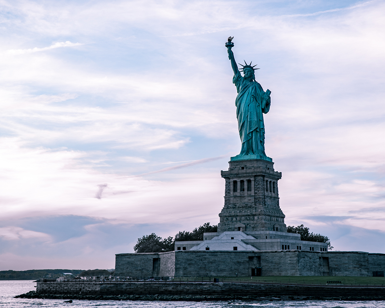 Artecitymedia-statue-liberty-new-york